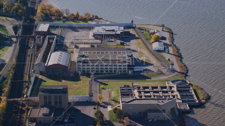 Sing Sing Correctional Facility complex in Autumn, Ossining, New York Aerial Stock Photo AX119_118.0000191F | Axiom Images