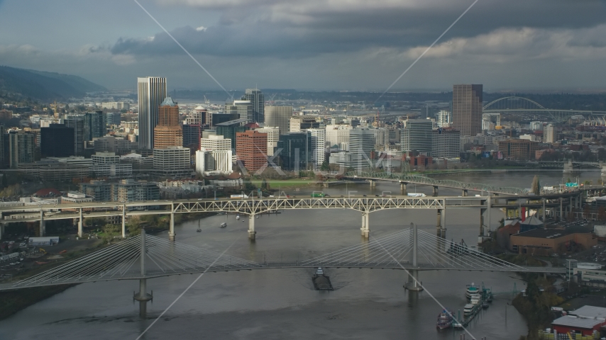 The Willamette River with views of Downtown skyline, autumn, Downtown Portland, Oregon Aerial Stock Photo AX153_052.0000020F | Axiom Images