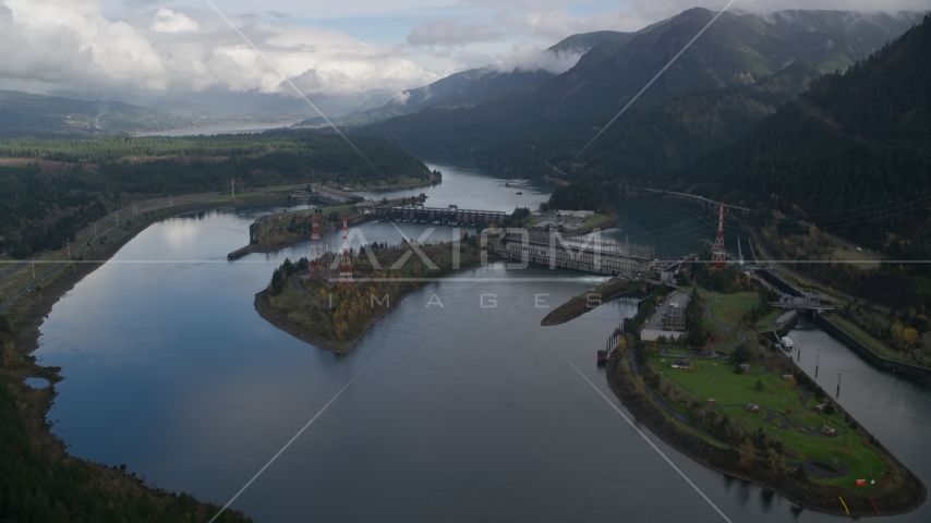 Columbia River and the Bonneville Dam in Columbia River Gorge Aerial Stock Photo AX154_029.0000000F | Axiom Images