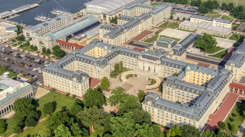 Bancroft Hall and Tecumseh Court at US Naval Academy, Annapolis, Maryland Aerial Stock Photo AXP073_000_0006F | Axiom Images