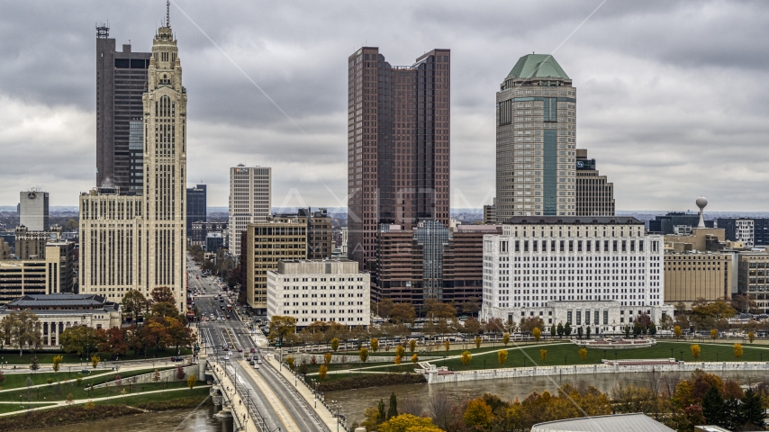 Discovery Bridge spanning the Scioto River and the city's skyline, Downtown Columbus, Ohio Aerial Stock Photo DXP001_000491 | Axiom Images