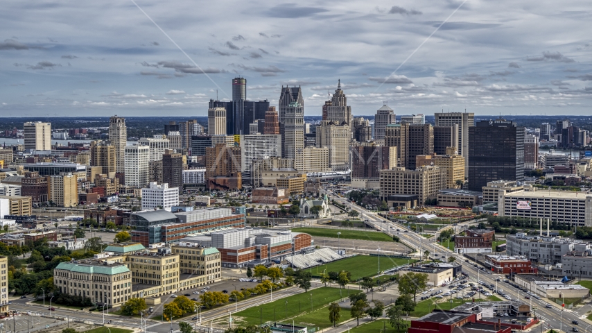 A view of the towering skyscrapers in the downtown skyline, Downtown Detroit, Michigan Aerial Stock Photo DXP002_190_0006 | Axiom Images