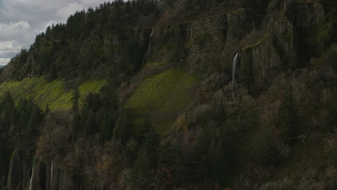 Waterfalls on cliffs in Columbia River Gorge, Washington Aerial Stock Photos | AX154_010.0000296F