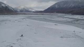 AK0001_0852 - 4K aerial stock footage Chugach and Talkeetna Mountains, icy Matanuska River Valley, Alaska