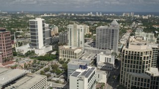 5K aerial stock footage of Las Olas River Homes, Franklin Templeton building, Fort Lauderdale, Florida Aerial Stock Footage | AX0031_120E