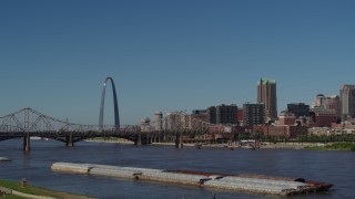 5.7K aerial stock footage of a view of the Arch and Downtown St. Louis, Missouri seen while descending Aerial Stock Footage | DX0001_000616