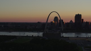 5.7K aerial stock footage of the famous Arch in Downtown St. Louis, Missouri, sunset Aerial Stock Footage | DX0001_000731