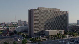 5.7K aerial stock footage of approaching a government office building in Downtown Kansas City, Missouri Aerial Stock Footage | DX0001_001324