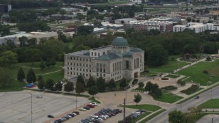 5.7K aerial stock footage of an orbit of the Iowa Court of Appeals in Des Moines, Iowa Aerial Stock Footage | DX0002_166_002