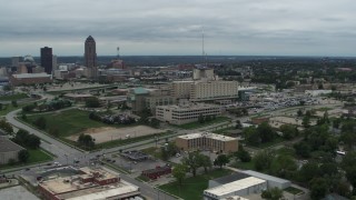 5.7K aerial stock footage circling a hospital in Des Moines, Iowa Aerial Stock Footage | DX0002_166_046