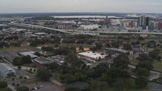 5.7K aerial stock footage of an elementary school while descending, Tampa, Florida Aerial Stock Footage | DX0003_231_015