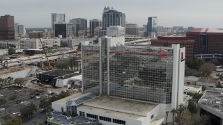 5.7K aerial stock footage a stationary view of a hotel, Downtown Orlando, Florida Aerial Stock Footage | DX0003_233_043